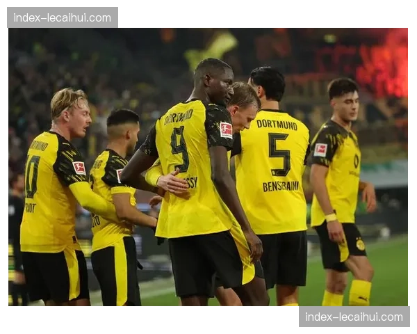 德甲第25轮：多特蒙德2-2门兴，两队合计完成43次攻防转换，平局收场