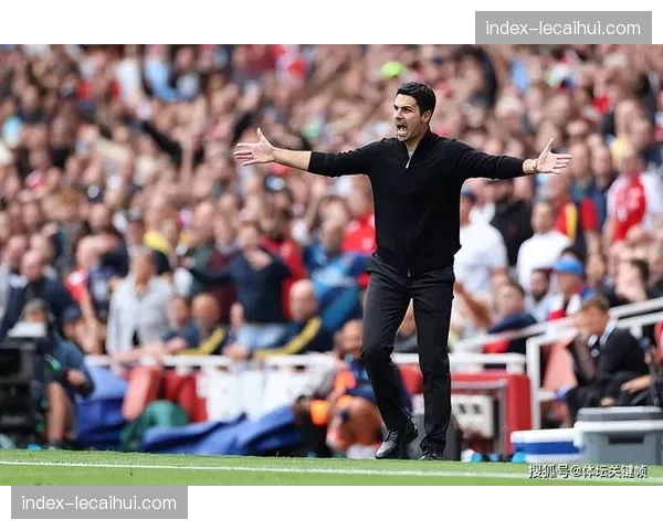 阿尔特塔为阿森纳打造的防守体系：结构性严谨与全员协作