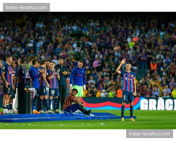 西甲第33轮：马略卡1-1瓦伦西亚，保级大战握手言和